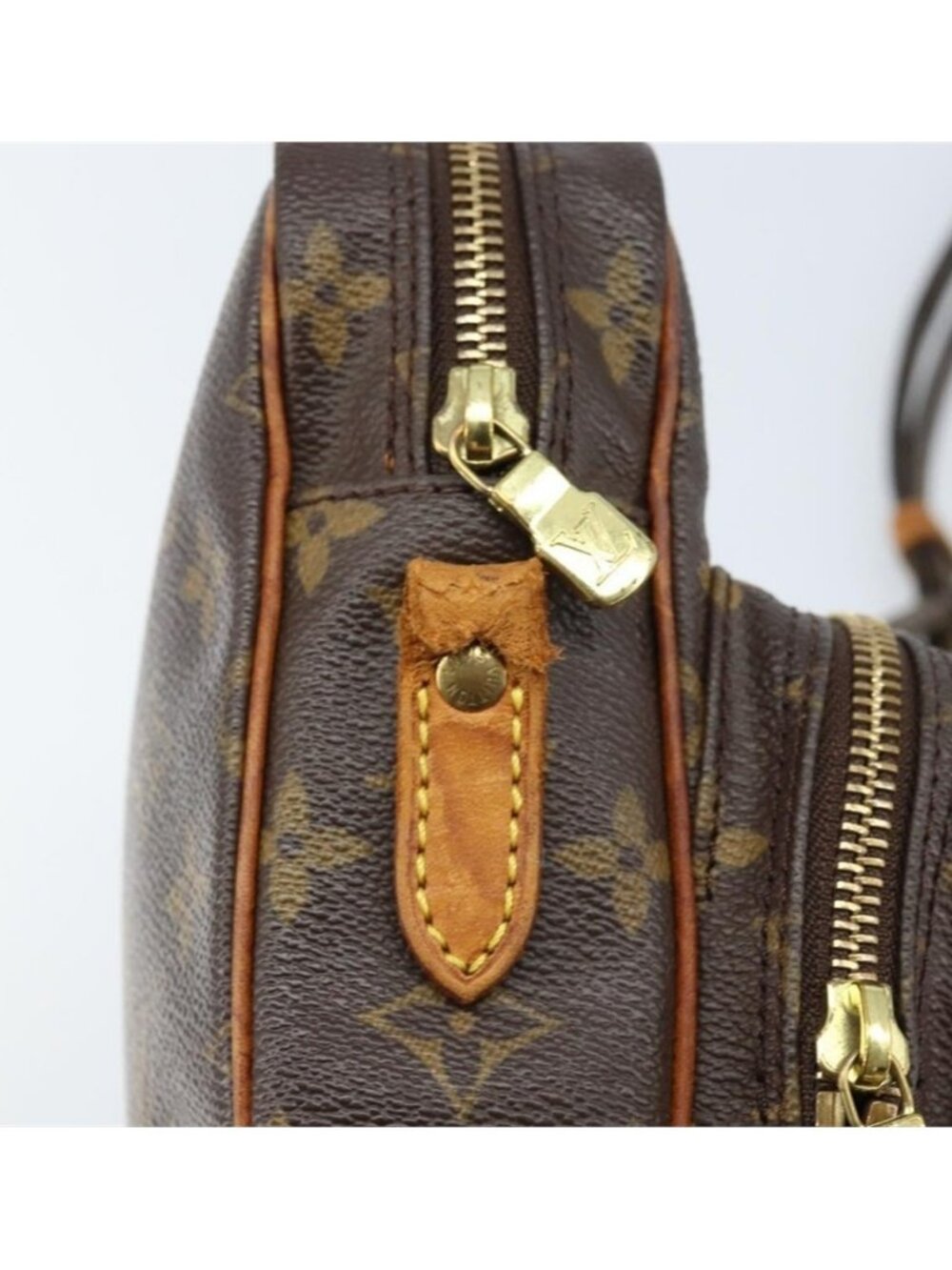 Authentic LOUIS VUITTON Monogram Amazon Shoulder Bag M45236 LV - Picture 4 of 16